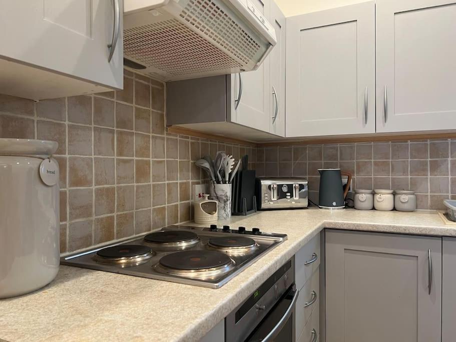Harbourside 2 Bed Apartment, Bridge Views *