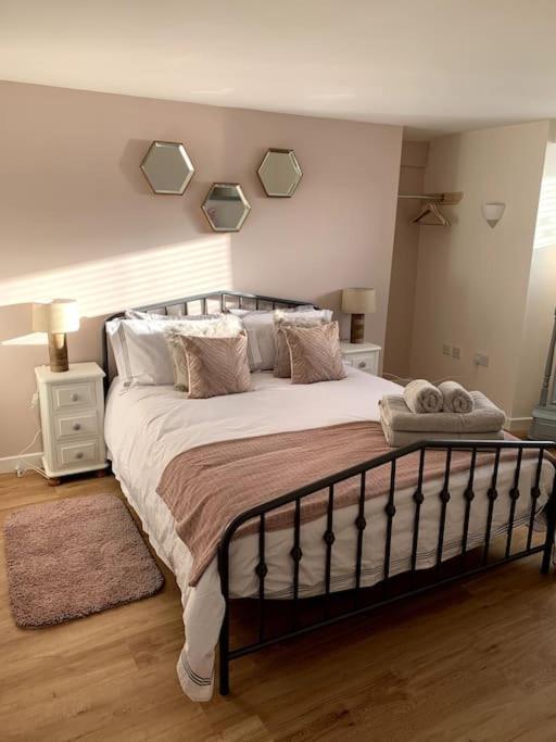 Harbourside 2 Bed Apartment, Bridge Views Barmouth